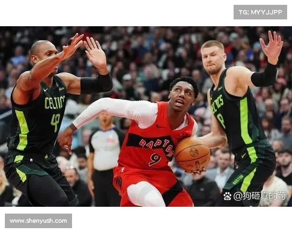 NBA季后赛激战正酣 各大豪强为总冠军荣耀奋力拼搏